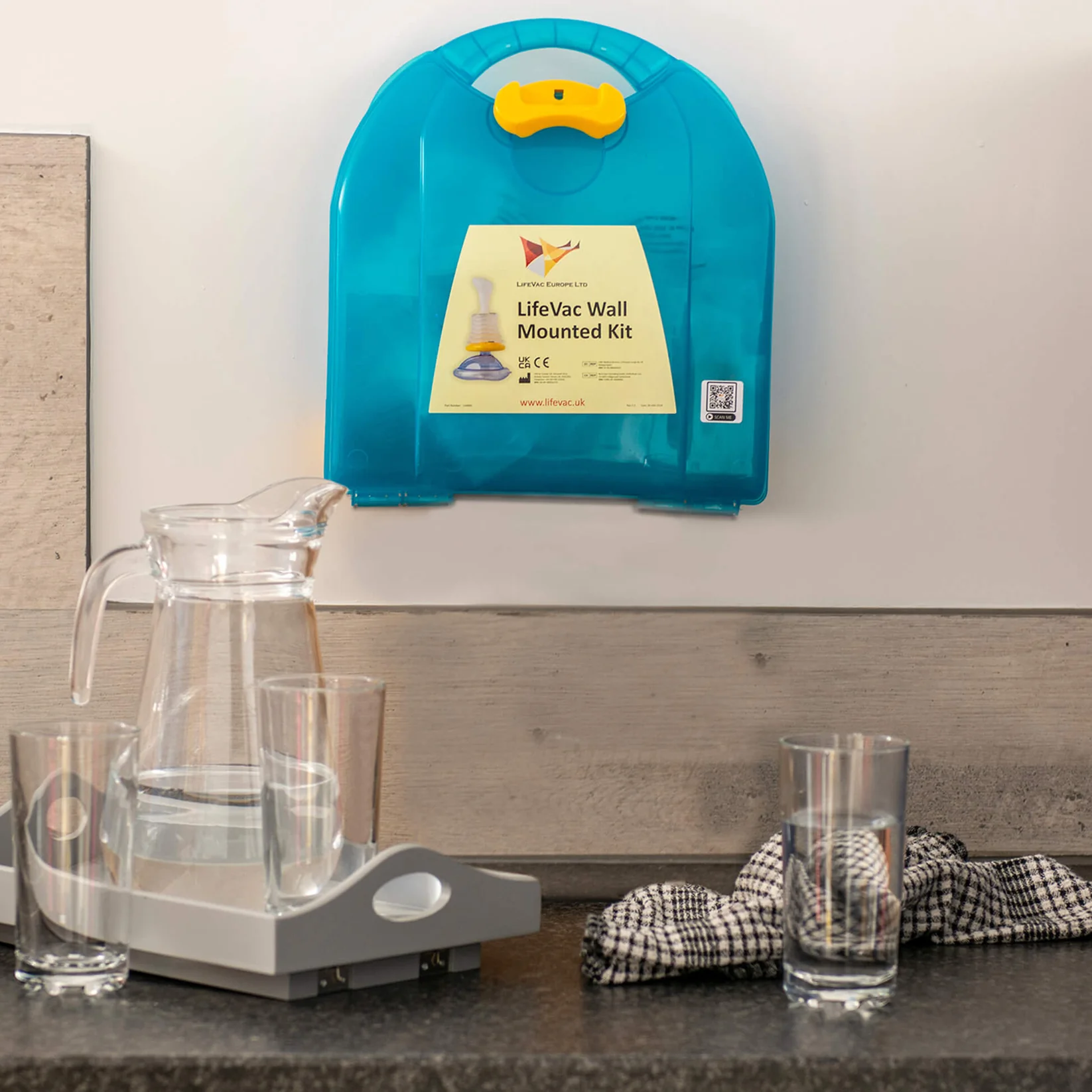 Wandbefestigungskit für Erstickungsnotfälle - LifeVac - Bild 2